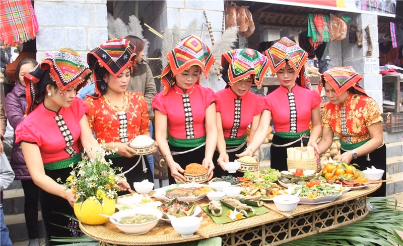 chuoi hoat dong thang 3 mua xuan va tuoi tre tai lang van hoa du lich cac dan toc viet nam hinh 5