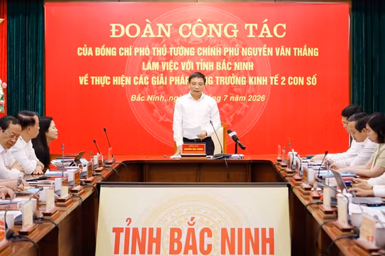 Phó Thủ tướng Nguyễn Văn Thắng làm việc với Bắc Ninh về các giải pháp tăng trưởng kinh tế hai con số