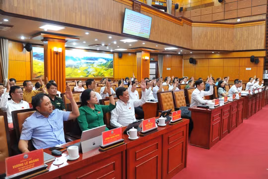 Lạng Sơn thông qua 15 nghị quyết tại kỳ họp chuyên đề HĐND tỉnh