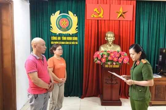 Khởi tố đôi vợ chồng đưa hối lộ cán bộ địa chính để sang tên đất trái quy định