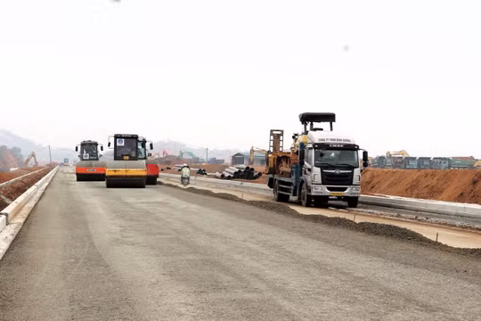 Lào Cai: Thành lập 2 tổ công tác tháo gỡ vướng mắc giải phóng mặt bằng các dự án trọng điểm