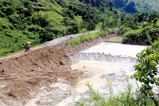 Tuyên Quang siết chặt quản lý an toàn hồ chứa quặng đuôi, phải báo cáo sự cố trong vòng 24 giờ