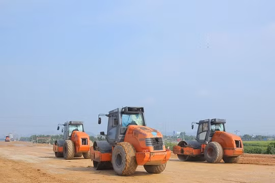 Ninh Bình: Tiến độ giải phóng mặt bằng và xây dựng các khu tái định cư cao tốc Ninh Bình - Hải Phòng vẫn còn chậm