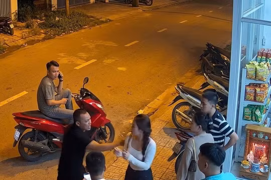 Xác minh clip đôi nam nữ bị hành hung trước quán karaoke ở Ninh Bình