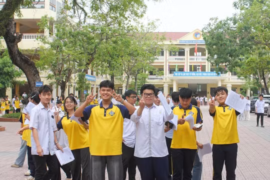 Ninh Bình: Hơn 48.300 thí sinh hoàn thành kỳ thi tốt nghiệp THPT năm 2026 an toàn, nghiêm túc