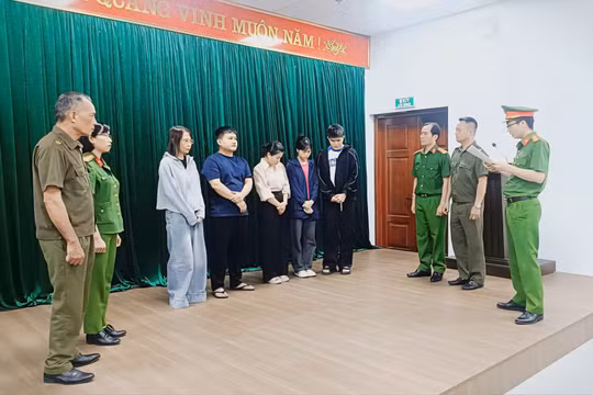 Nhóm đối tượng đóng giả bác sĩ, chuyên gia cơ sở spa ‘vẽ bệnh’ lừa dối hàng trăm khách hàng