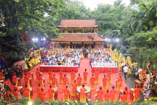 Ninh Bình: Khai hội Chùa Long Đọi Sơn năm 2026