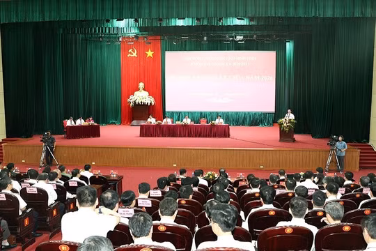 Ninh Bình: Kỳ họp thường lệ giữa năm HĐND tỉnh khóa XVI xem xét nhiều quyết sách lớn về phát triển kinh tế - xã hội