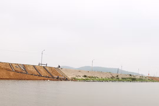 Bắc Ninh: Tăng cường kiểm tra, xử lý nghiêm các trường hợp vi phạm hành lang bảo vệ đê điều