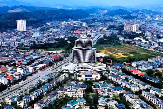 Lào Cai: Tăng trưởng GRDP 9 tháng đạt 9,09%, phấn đấu tăng trưởng cả năm trên 10% 
