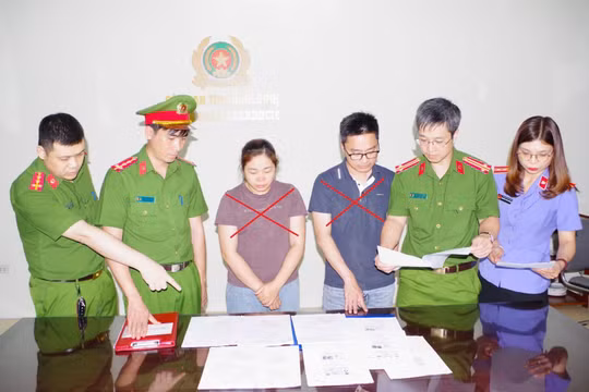 Ninh Bình: Khởi tố 2 đối tượng làm giả hồ sơ mua nhà ở xã hội, thu lợi 120 triệu đồng