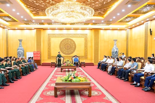 Đại tướng Phan Văn Giang: Quân đội luôn đồng hành cùng Ninh Bình trong phát triển kinh tế - xã hội