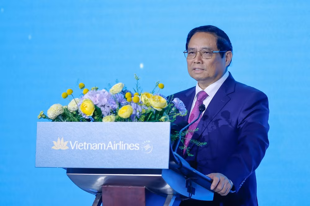 vietnam airlines to chuc le ky niem 30 nam duong bay hinh 1