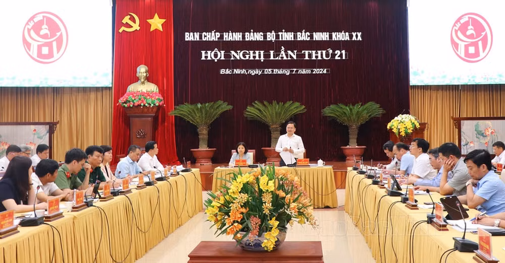 hoi nghi ban chap hanh dang bo tinh bac ninh lan thu 21 hinh 1