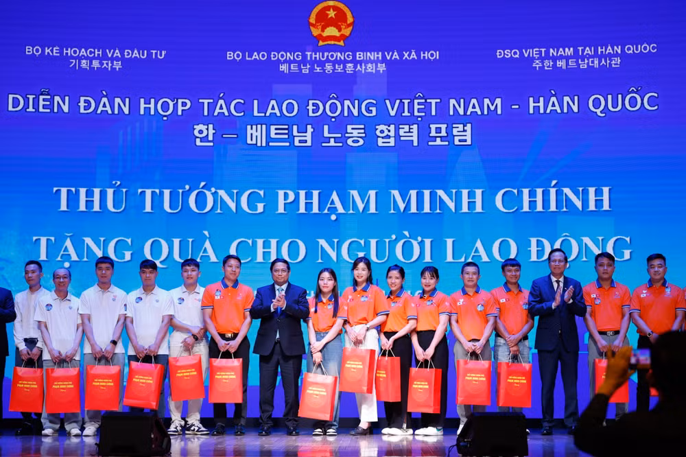 hop tac kinh te lao dong la dong luc dua moi quan he viet nam han quoc len tam cao moi hinh 3