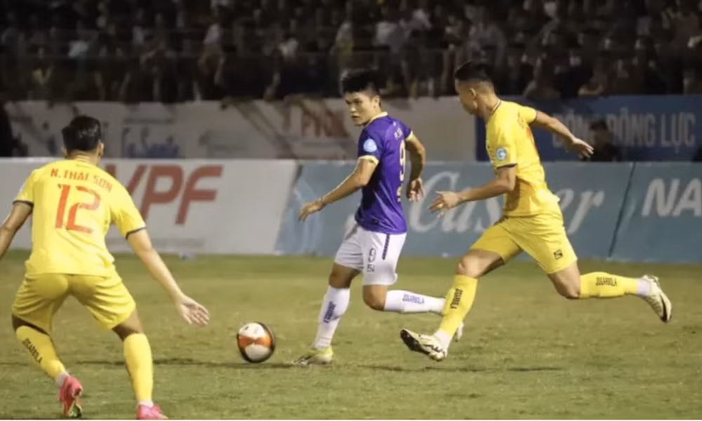 ha ha noi fc tren cham 11m thanh hoa lan thu 2 vo dich cup quoc gia hinh 1