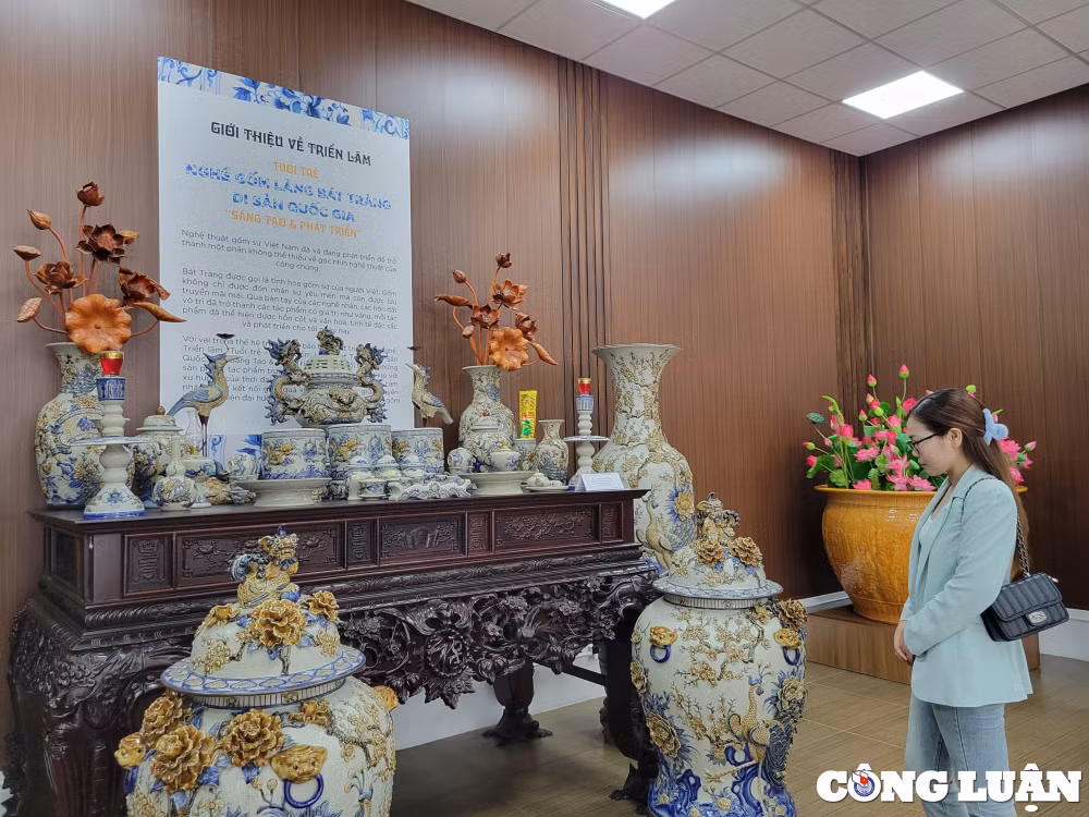 kham pha trung tam thiet ke sang tao lang nghe dau tien tai bat trang hinh 7
