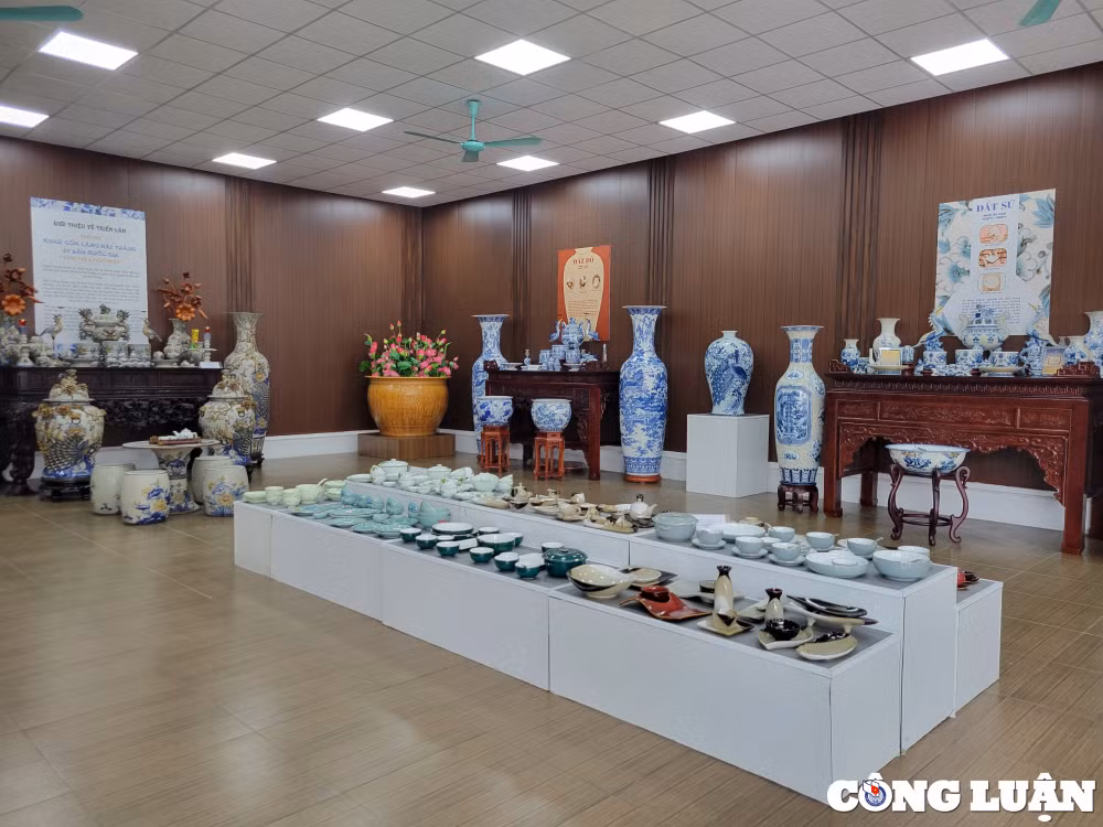 kham pha trung tam thiet ke sang tao lang nghe dau tien tai bat trang hinh 6