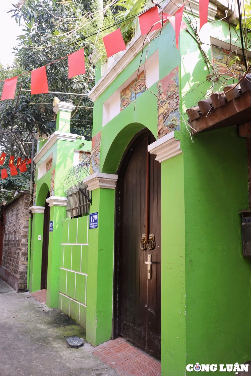 an tuong ngo cong vom giua long thu do ha noi hinh 5