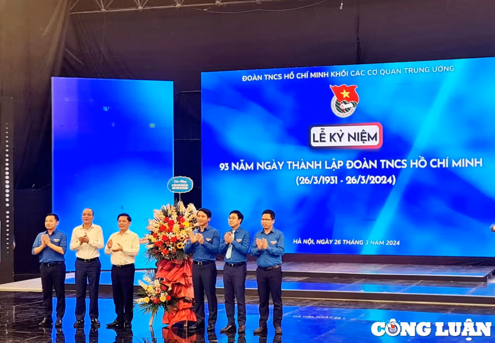 phat huy toi da suc tre suc sang tao cau tien san sang duong dau kho khan cua thanh nien hinh 1