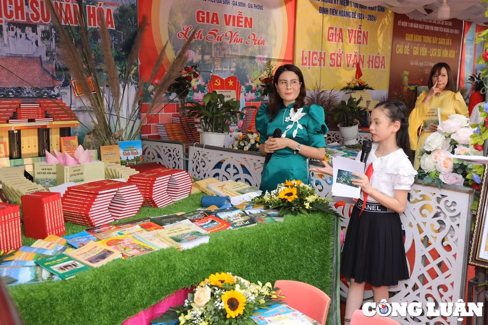 soi noi va hap han ngay hoi doc sach va cuoc thi hoa trang nguyen huyen gia vien nam 2024 hinh 1