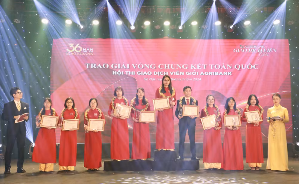 soi noi vong chung ket toan quoc hoi thi giao dich vien gioi trong he thong agribank hinh 8
