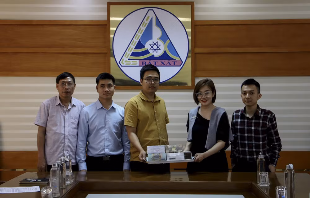 lao cai mot nguoi tu nguyen tra lai hon 15 ty dong tien chung khoan bat ngo co trong tai khoan hinh 1