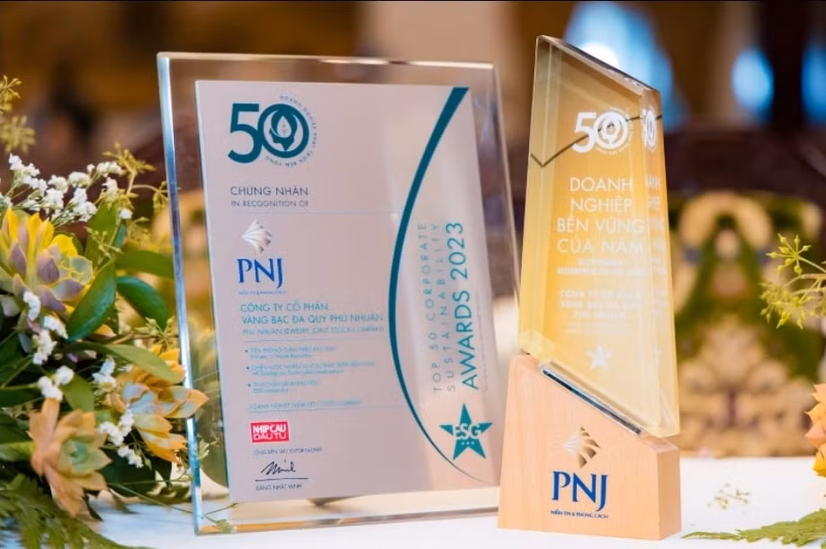 pnj dung dau top 50 doanh nghiep ben vung cua nam 2023 hinh 3
