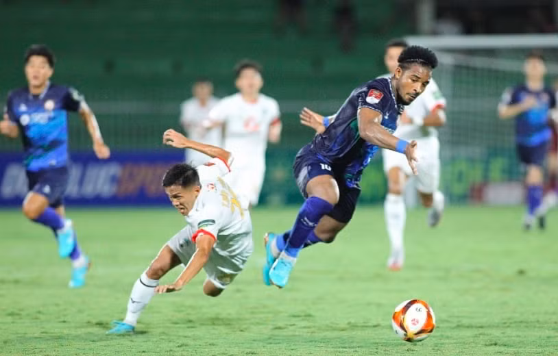 nhung doi bong dua ngoi vo dich va dua tru hang tai vleague 2023 hinh 2
