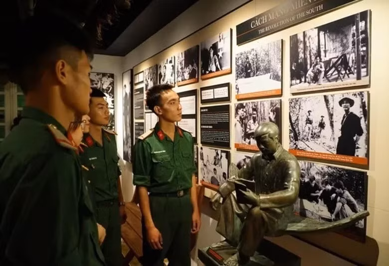 bao tang dai tuong nguyen chi thanh tai ha noi mo cua thu nghiem hinh 2
