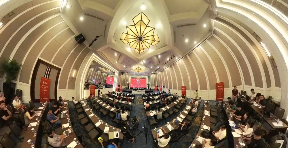 giai vo dich golf quoc gia 2023 cup vinfast hinh 1