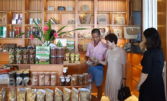 binh dinh dua san pham ocop vao co so kinh doanh du lich hinh 1