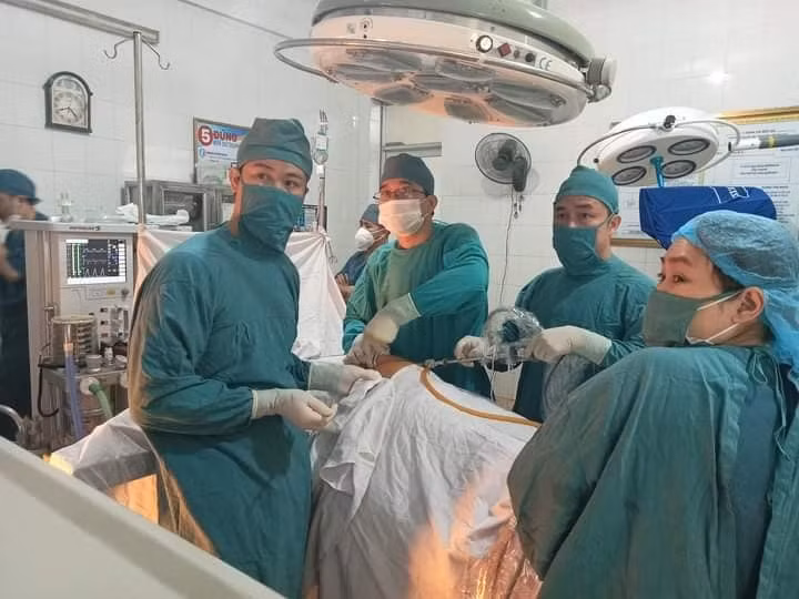benh vien da khoa huyen tuyen hoa quang binh khong ngung nang cao chat luong kham chua benh hinh 1
