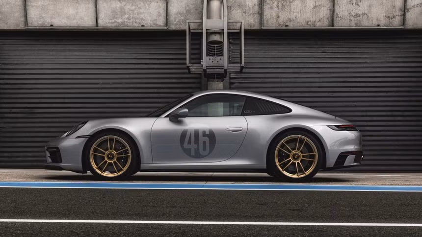 chiem nguong porsche 911 carrera gts le mans centenaire edition phien ban gioi han hinh 2