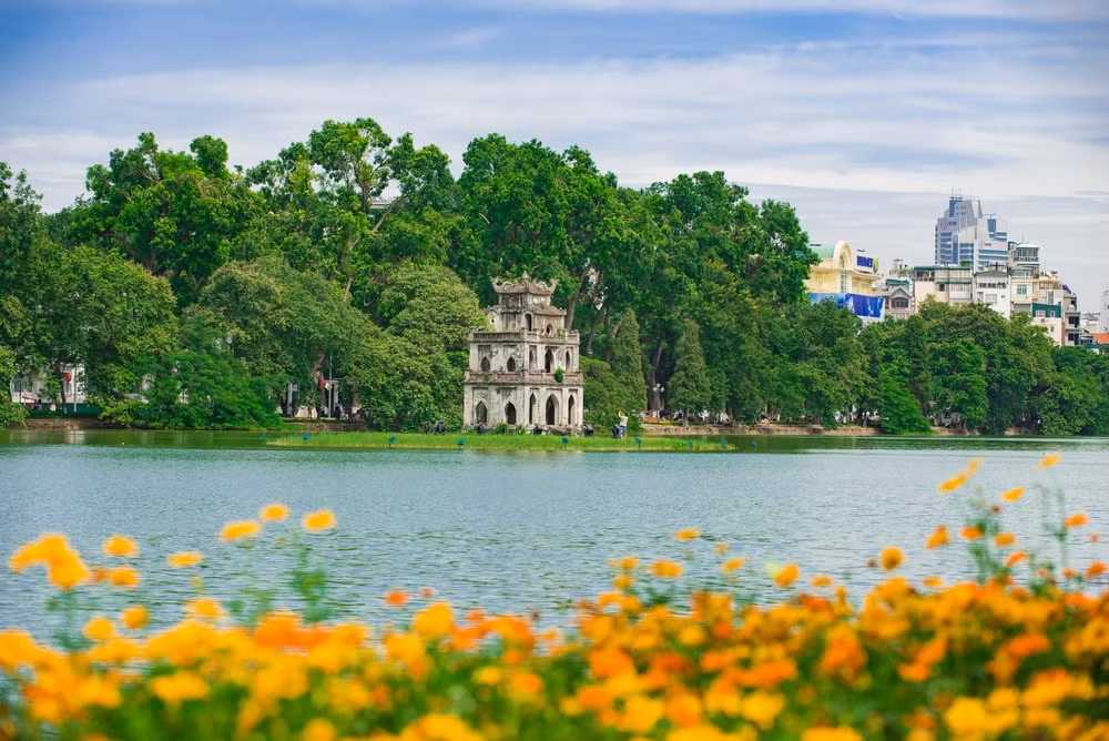 ha noi va tphcm thang hang trong top diem den duoc quan tam nhat the gioi hinh 1