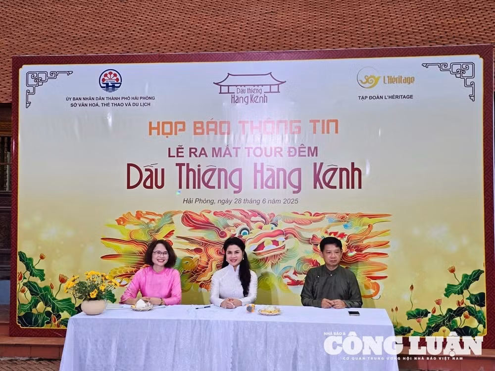 Họp báo thông tin về tour đêm “Dấu thiêng Hàng Kênh”