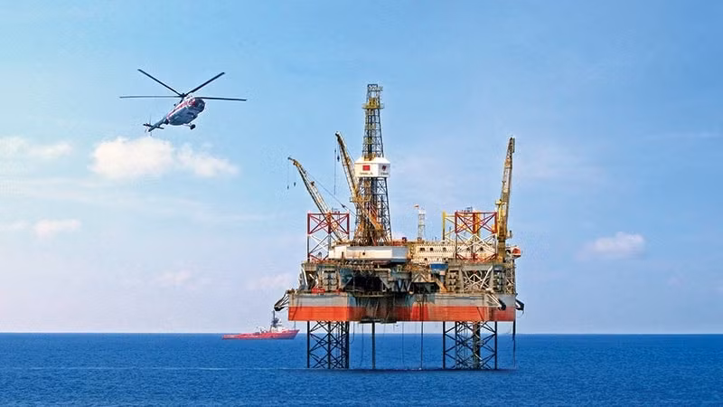 Giá xăng dầu hôm nay 21/6/2025: Giá dầu giảm trước quyết định của Mỹ