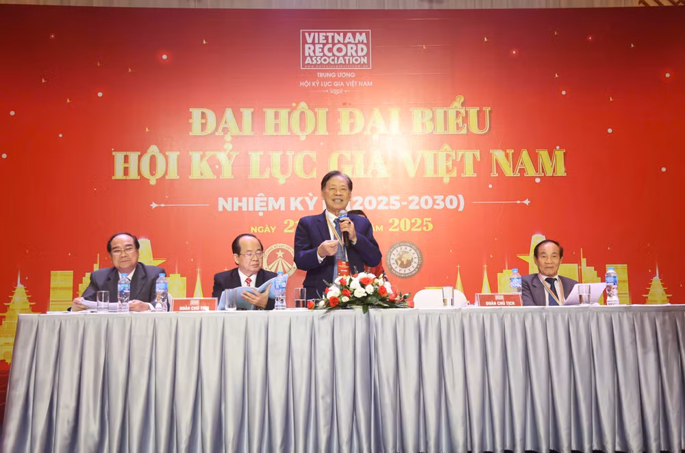 Ảnh màn hình 2025-06-21 lúc 15.13.03