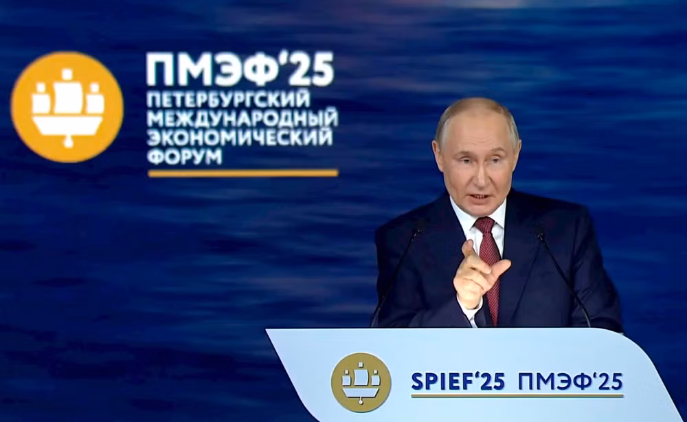 Tổng thống Putin tại Diễn đàn Kinh tế St. Petersburg. Ảnh chụp màn hình.
