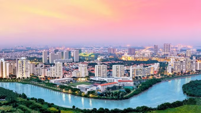 Việt Nam có tốc độ đô thị hóa ngày càng cao.