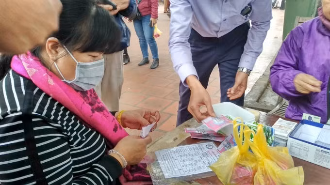 Kể cả khi chơi sổ xố đầu năm để cầu may mắn.