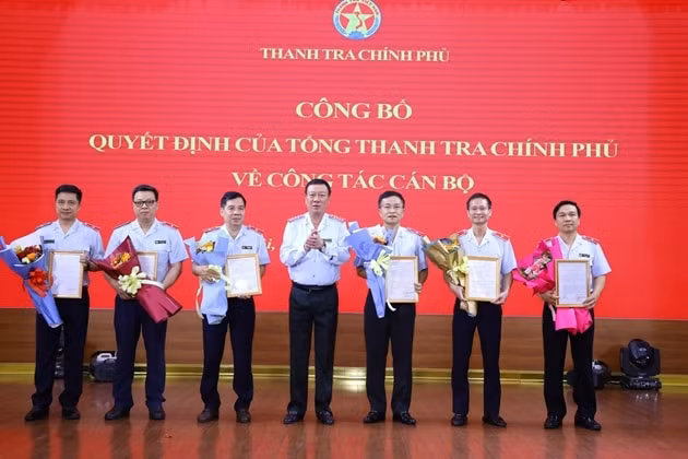 thanh tra chinh phu cong bo quyet dinh ve cong tac bo hinh 2