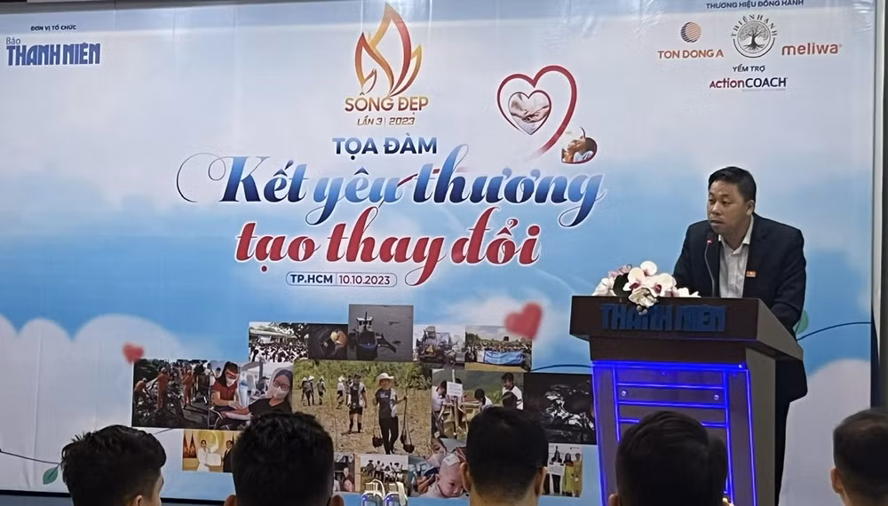 lan toa thong diep ket noi cong dong thong qua toa dam ket yeu thuong tao thay doi hinh 2