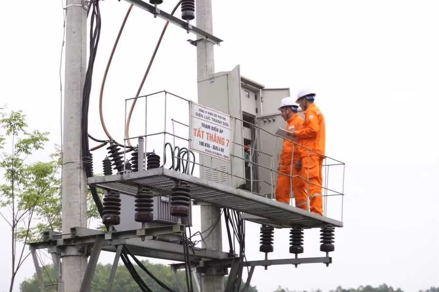 evnnpc thuc hien thay doi lich ghi chi so cong to tai cac don vi thuoc dia ban 27 tinh mien bac hinh 2