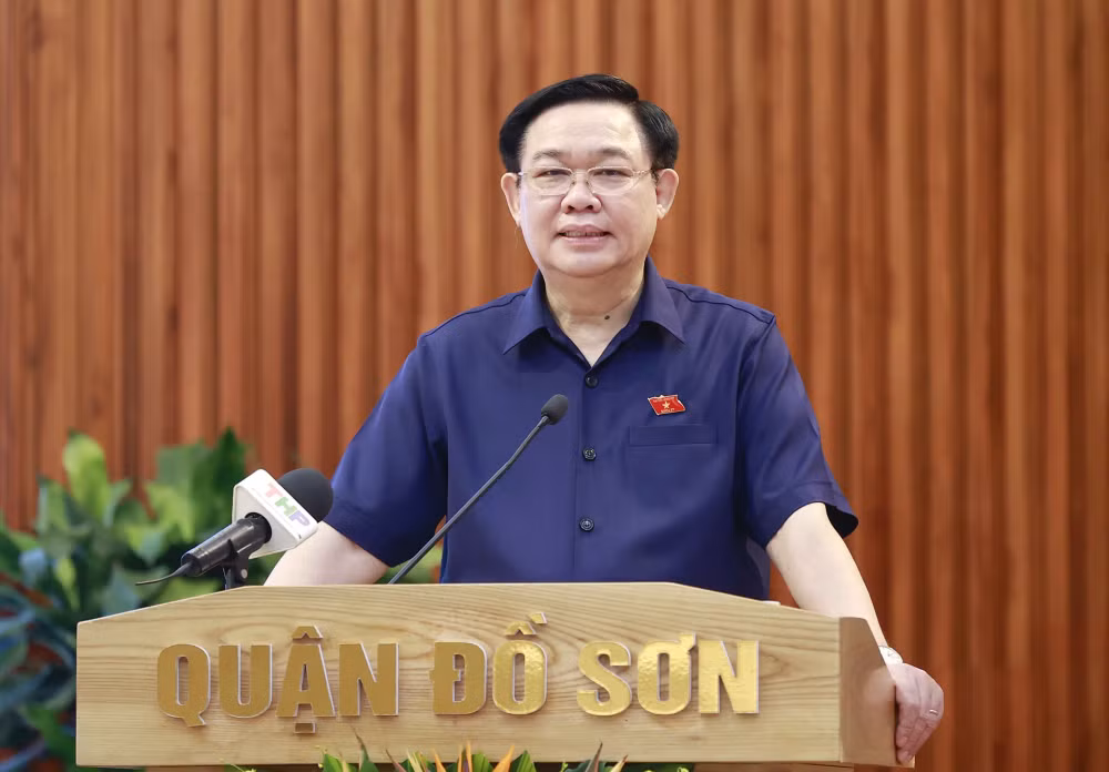 tien toi muc luong khu vuc cong ngang bang voi khu vuc san xuat hinh 2