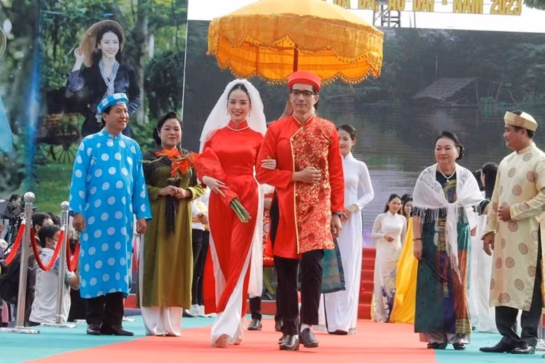 le hoi trang phuc ao ba ba ao dai can tho xac lap ky luc viet nam hinh 3