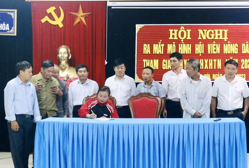 quang binh ra mat mo hinh hoi vien nong dan tham gia bhyt bhxh tu nguyen hinh 1