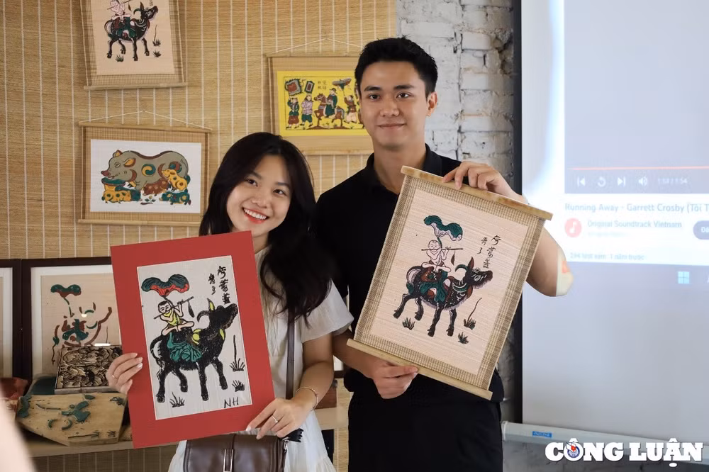 suc song moi cho dong tranh dan gian dong ho hinh 9