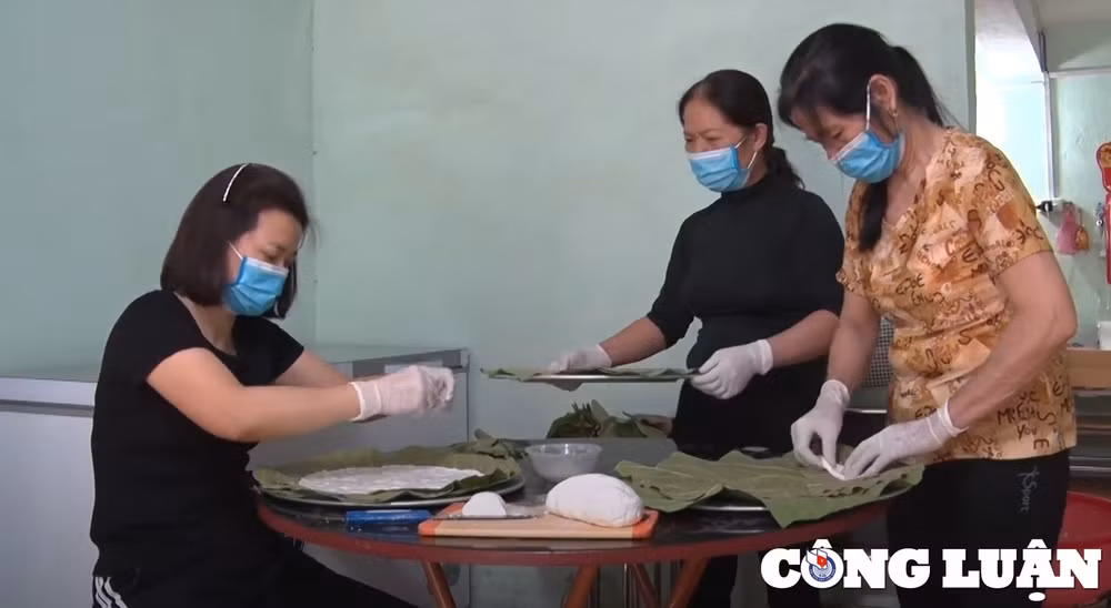 doc dao banh trung kien cua nguoi tay o lam binh tuyen quang hinh 2