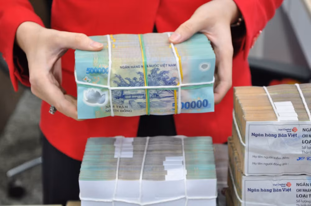 da den luc vay von cho mua kinh doanh cuoi nam hinh 1